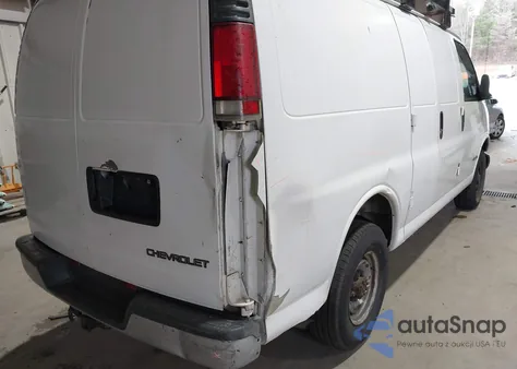 1997 Chevrolet Chevy Van z USA, uszkodzony, nr VIN 1GCHG35R0V1065732